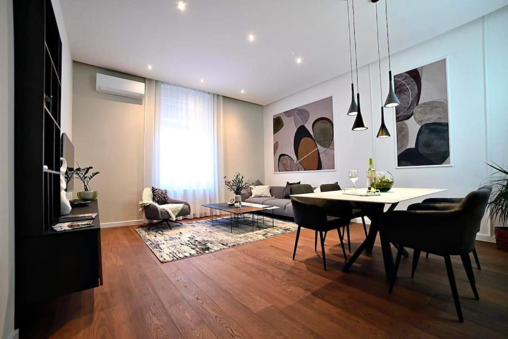 Nino Luxury Apartment Zagreb Exterior photo