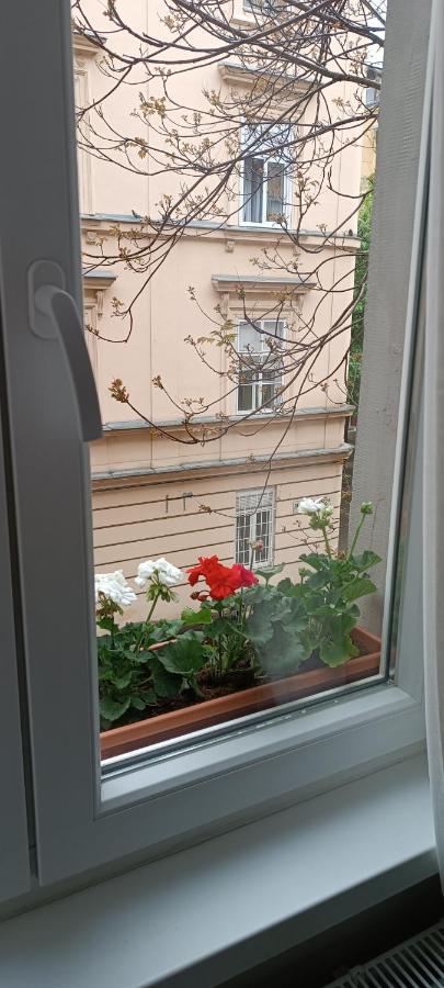 Nino Luxury Apartment Zagreb Exterior photo